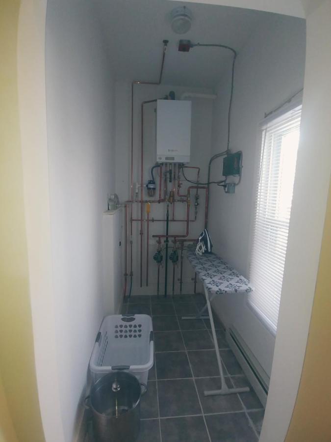 Appartement East Bayside/ Munjoy - Charming Downtown Escape à Portland Extérieur photo